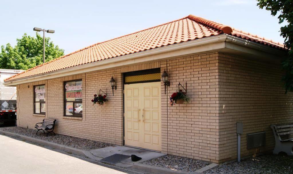 Surestay Plus By Best Western Windsor Exterior foto